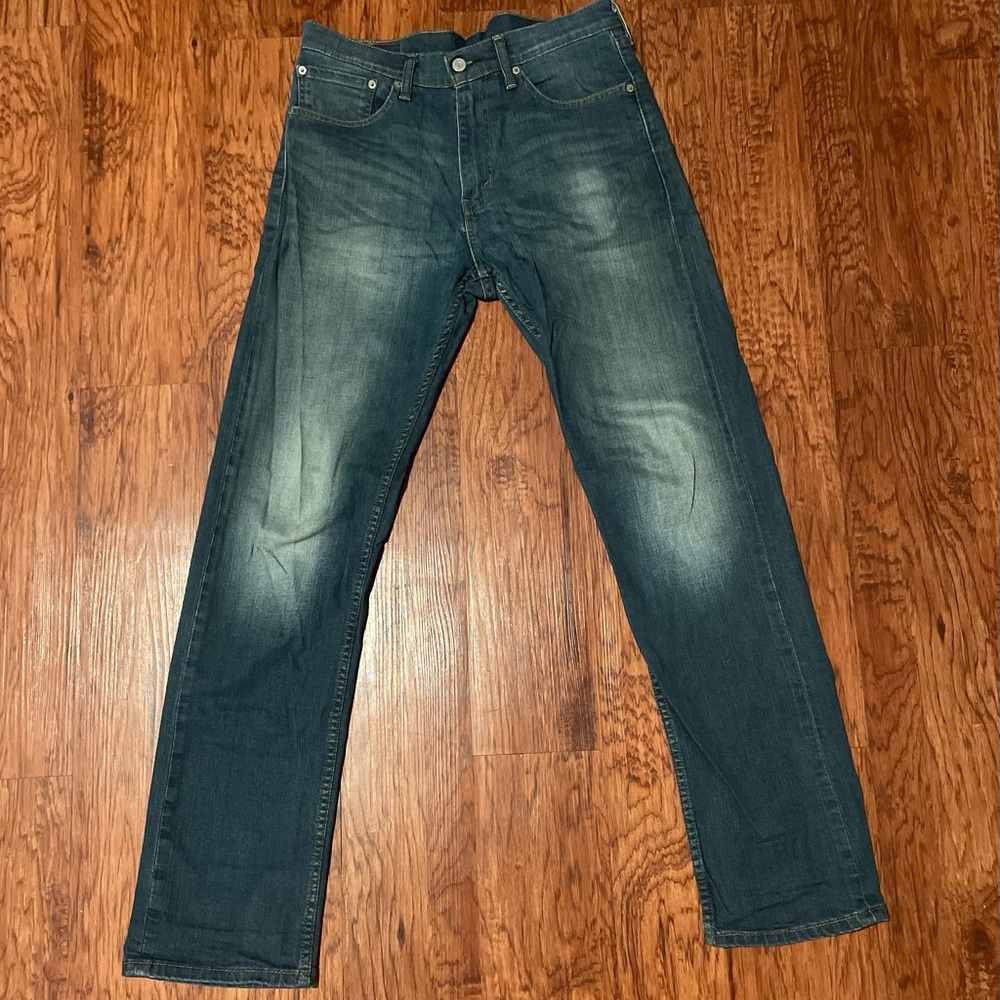 Levi’s 505 Men's Straight Leg Blue Jeans. Size: W32 L34